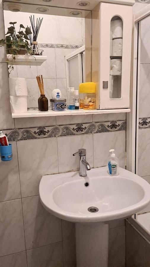 Lovely Room For Rent Odivelas (Lisbon) Exterior foto